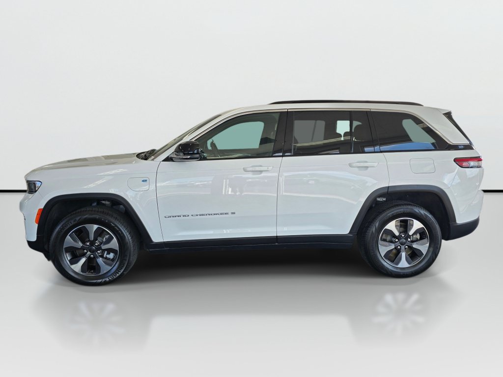 Used 2024 Jeep Grand Cherokee Limited 4xe AWD/4WD image 2