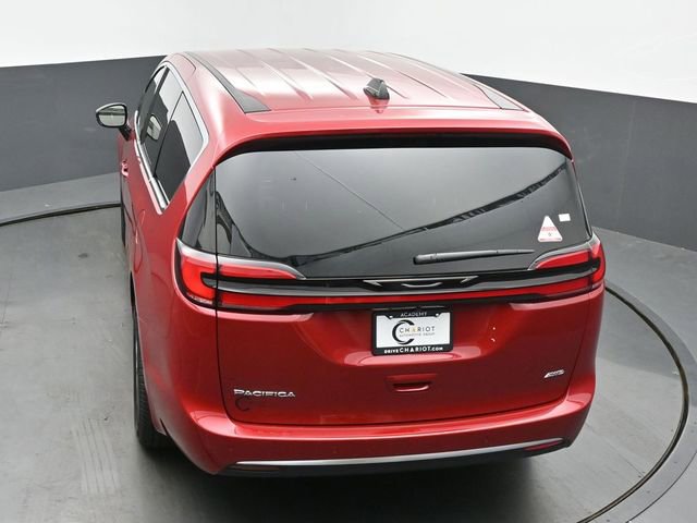 New 2027 Chrysler Pacifica Select AWD/4WD image 42