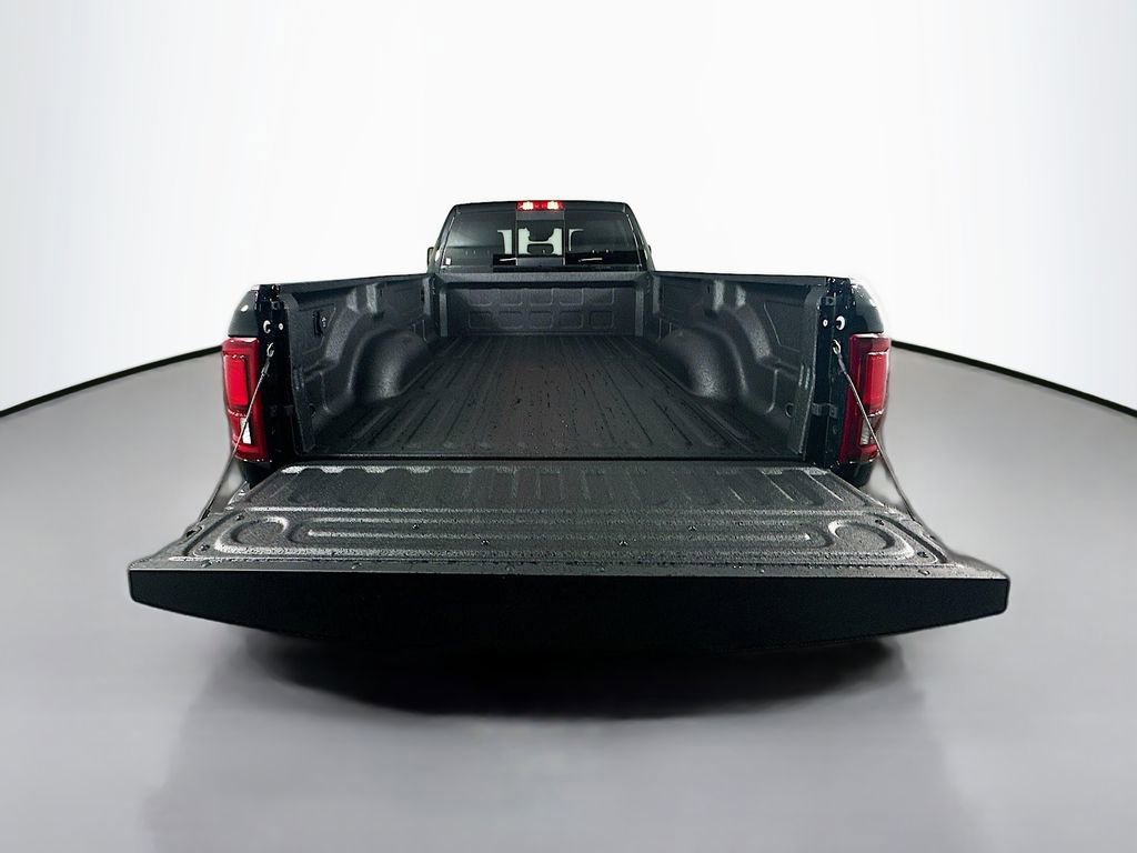 New 2025 RAM 3500 Laramie AWD/4WD image 16