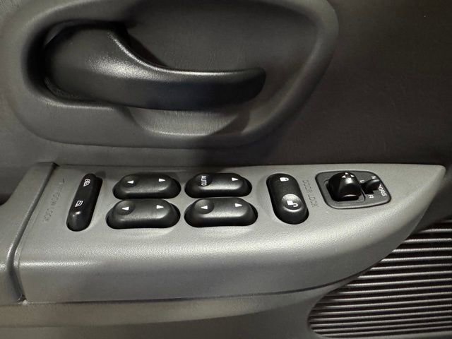 Used 2003 Ford F150 XLT AWD/4WD image 14