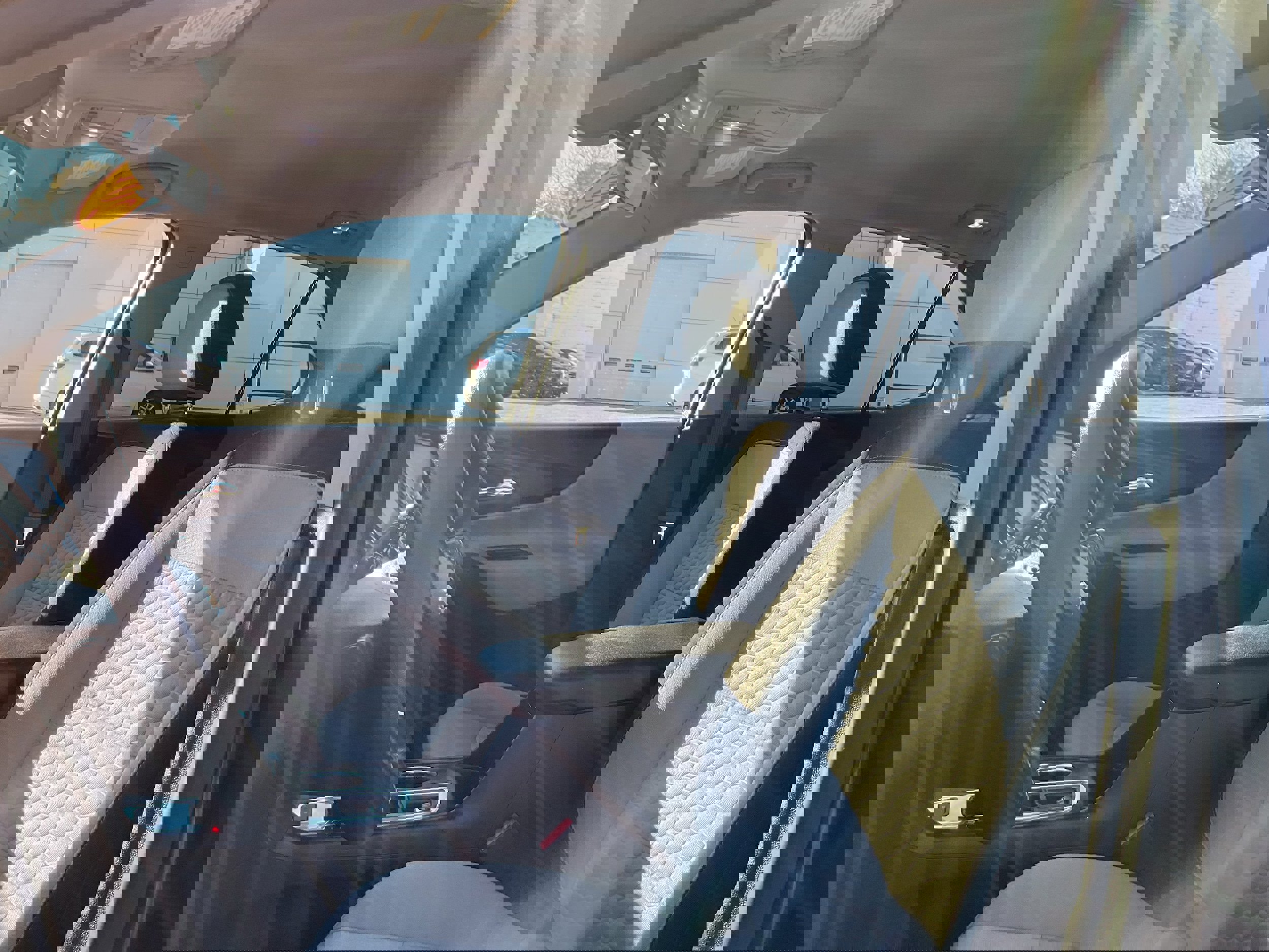 Used 2019 Chevrolet Equinox LS w/ LS Convenience Package image 9