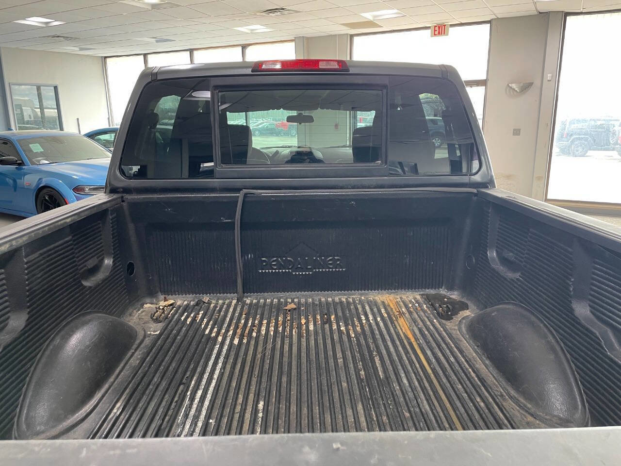 Used 2012 Nissan Titan SV image 7