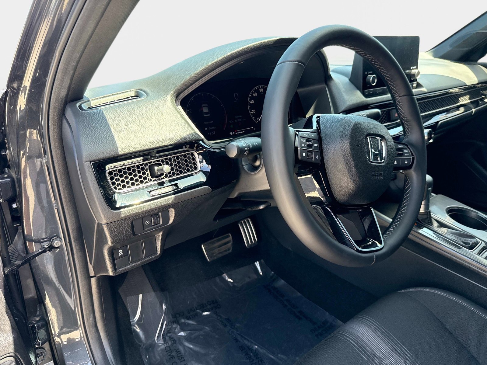 Used 2025 Honda Civic Sport image 17