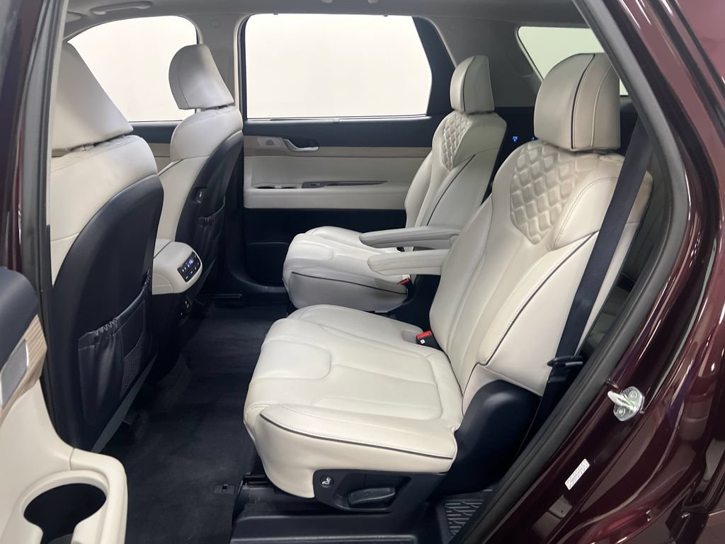 Used 2021 Hyundai Palisade Limited w/ Cargo Package AWD/4WD image 28