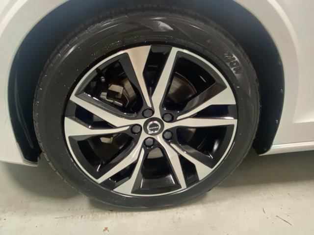 Used 2025 Volvo S60 B5 Core AWD/4WD image 5