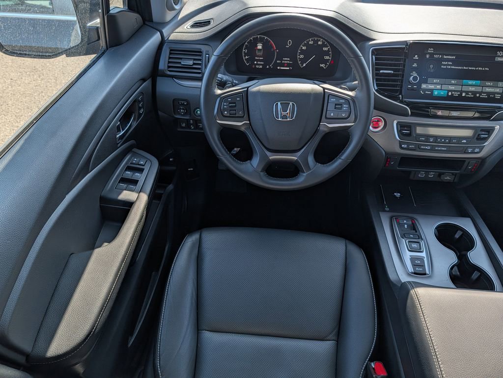 Used 2025 Honda Ridgeline RTL image 17
