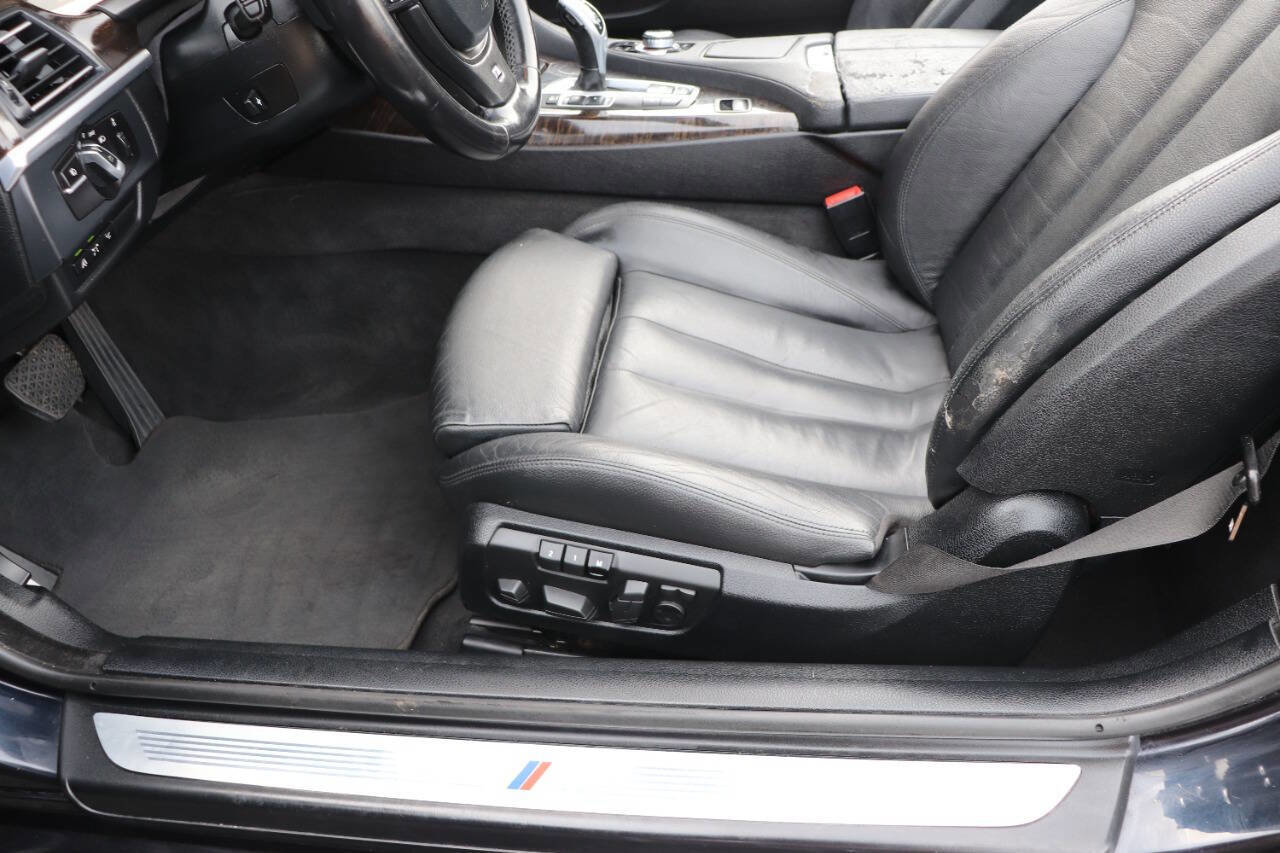 Used 2012 BMW 640i Convertible image 27