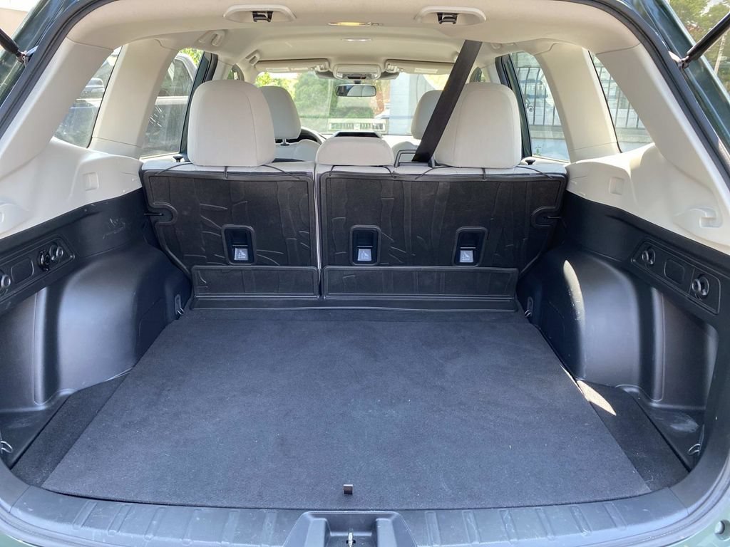 Certified 2023 Subaru Forester AWD/4WD image 7