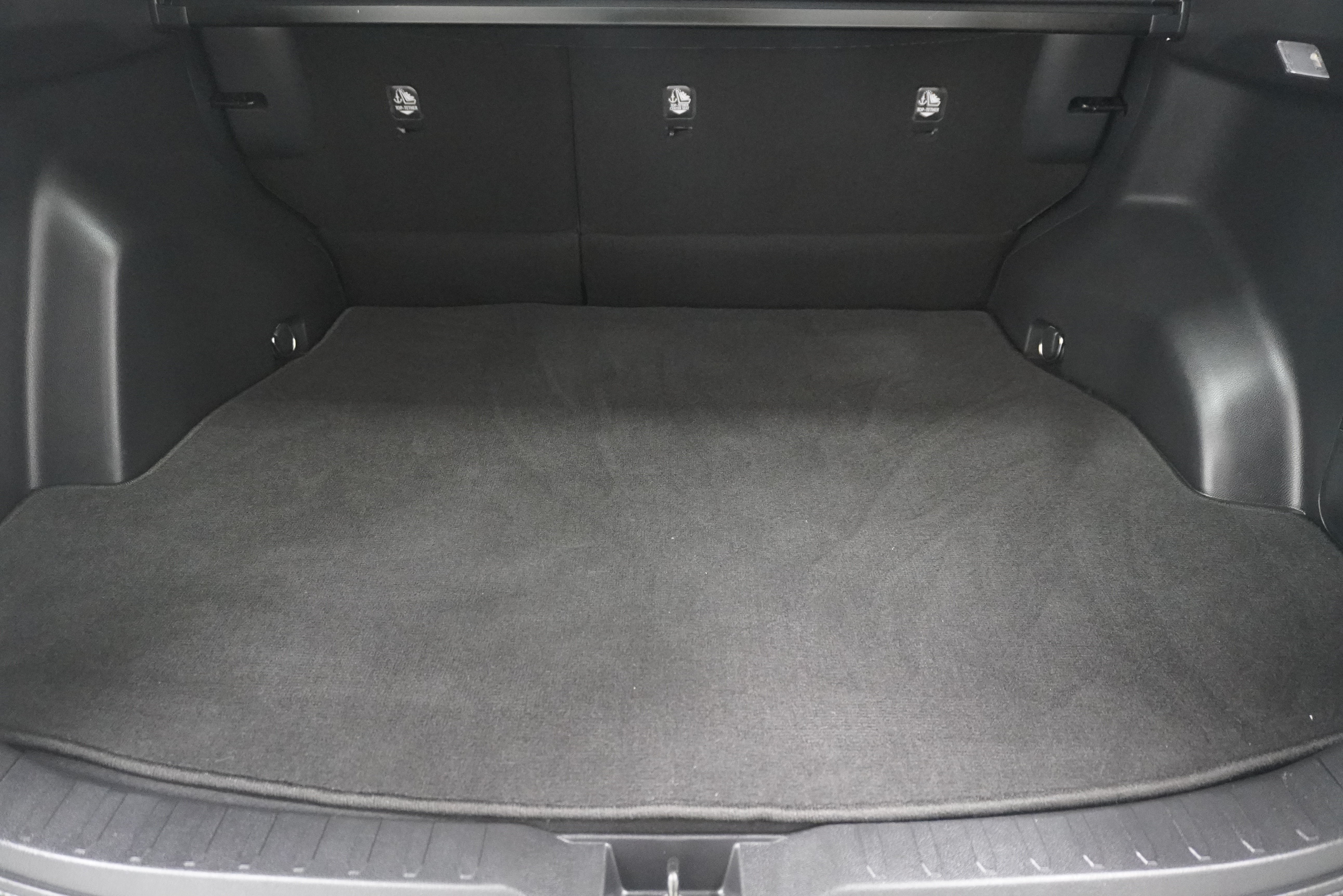 Used 2020 Toyota RAV4 XLE FWD image 24