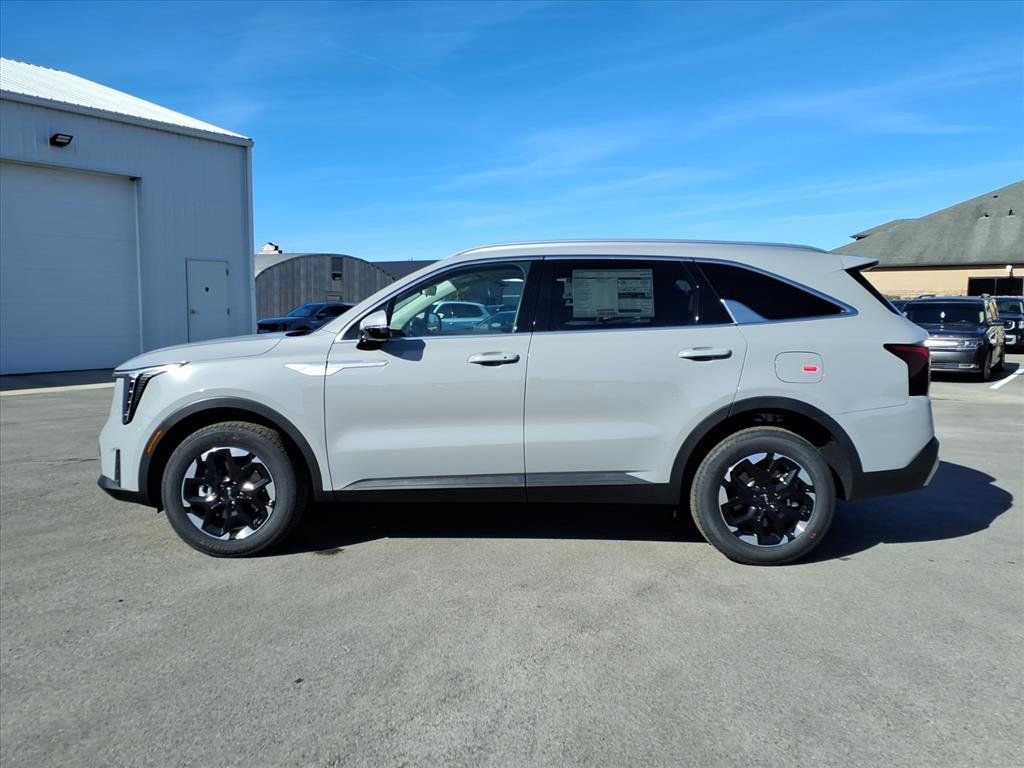 New 2026 Kia Sorento S w/ S Panoramic Sunroof Package image 3