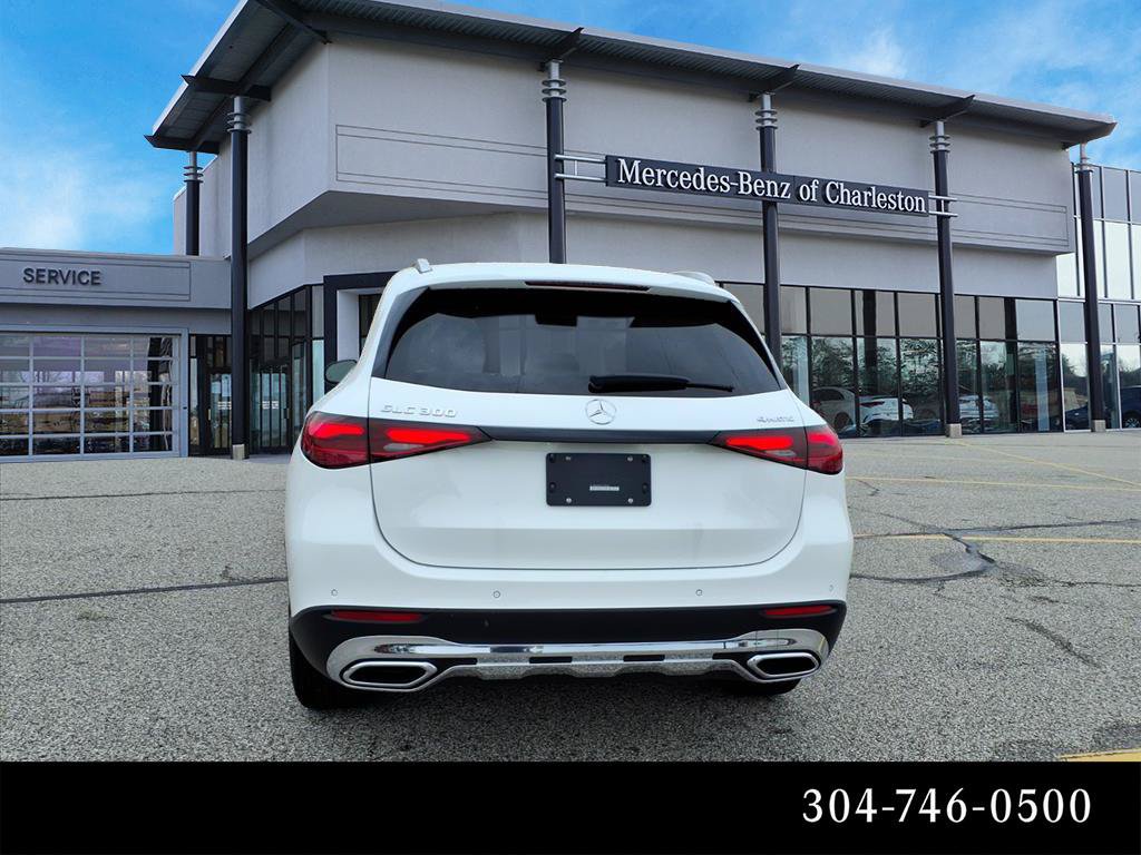 Used 2026 Mercedes-Benz GLC 300 4MATIC image 4