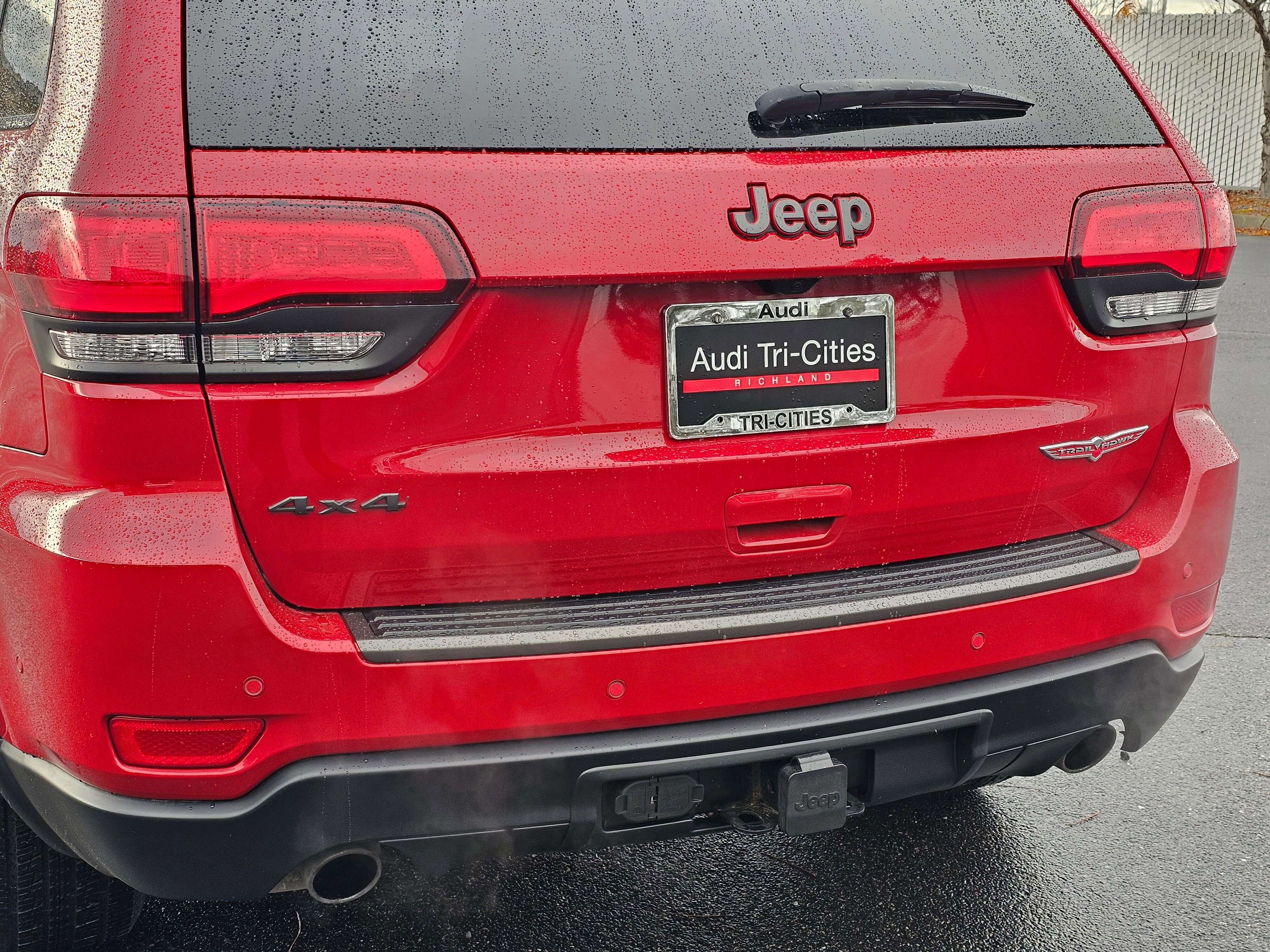 Used 2020 Jeep Grand Cherokee Trailhawk w/ Trailhawk Luxury Group image 7