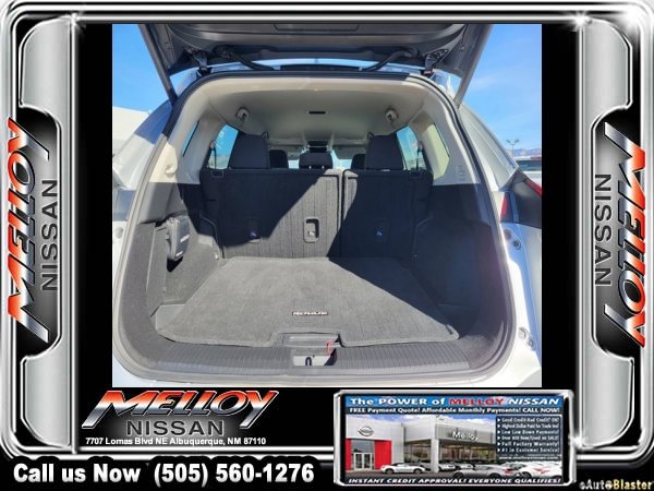 Used 2025 Nissan Rogue SV image 13