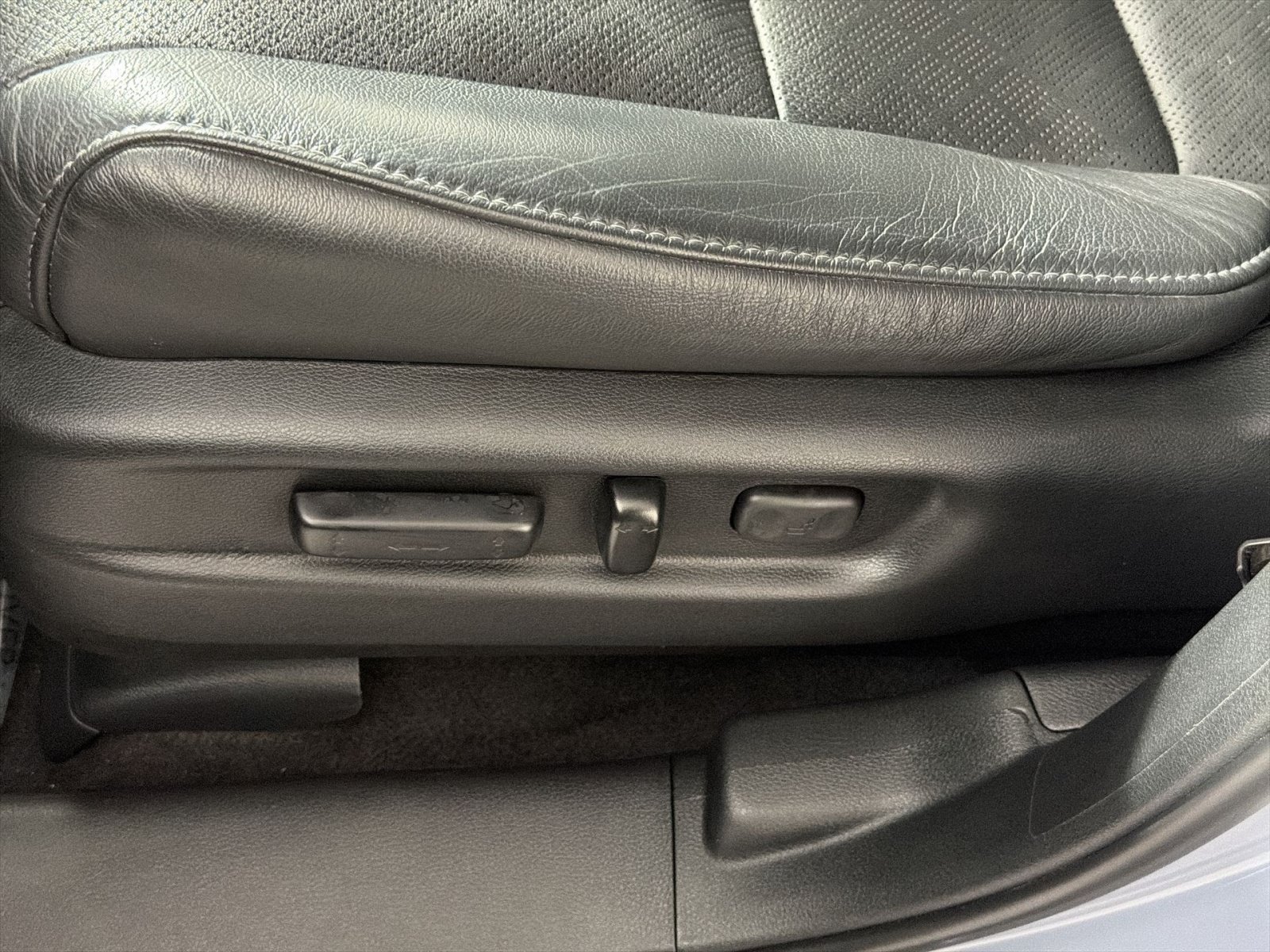 Used 2023 Honda Passport Elite image 14