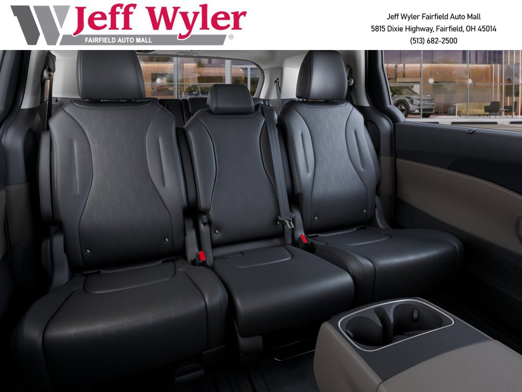 New 2026 Kia Carnival EX image 17