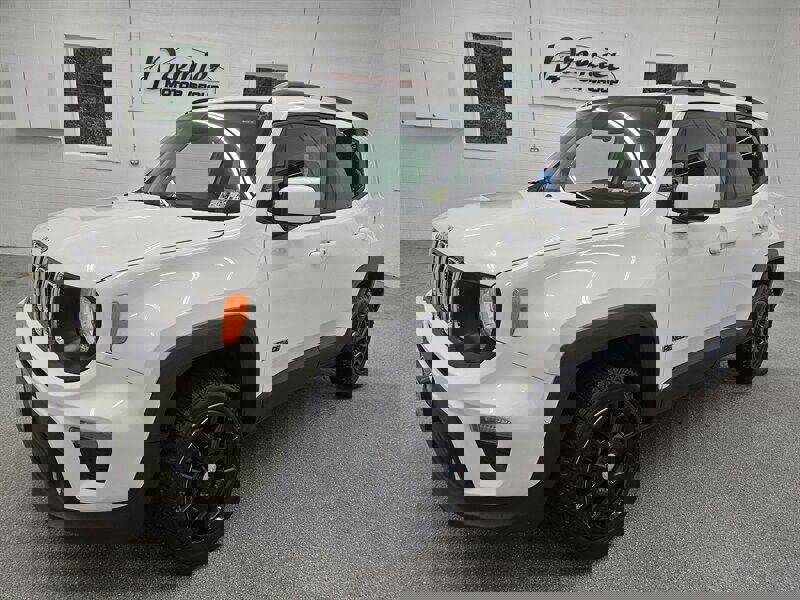 Used 2020 Jeep Renegade Latitude image 1