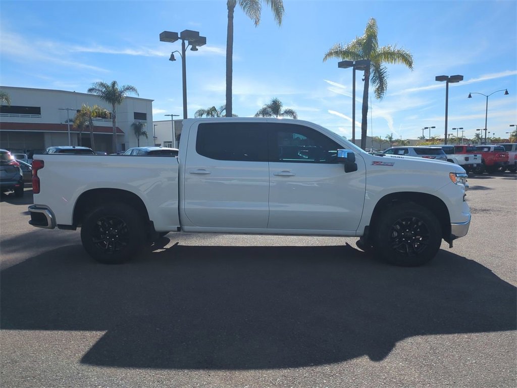 Certified 2025 Chevrolet Silverado 1500 LT w/ Z71 Off-Road Package image 9