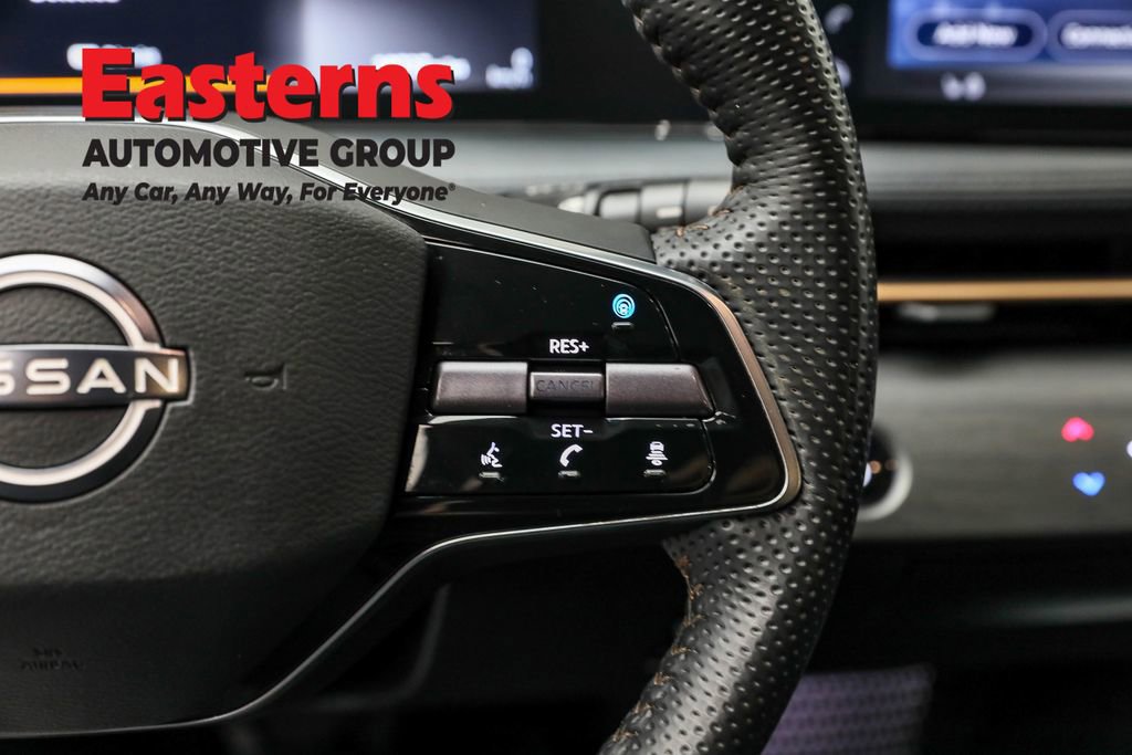 Used 2024 Nissan Ariya AWD image 15