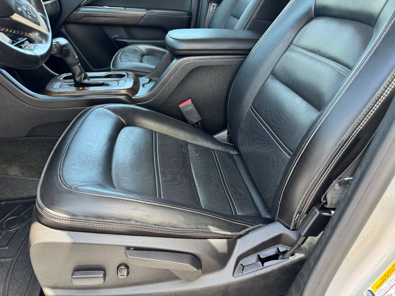 Used 2018 GMC Canyon Denali AWD/4WD image 5