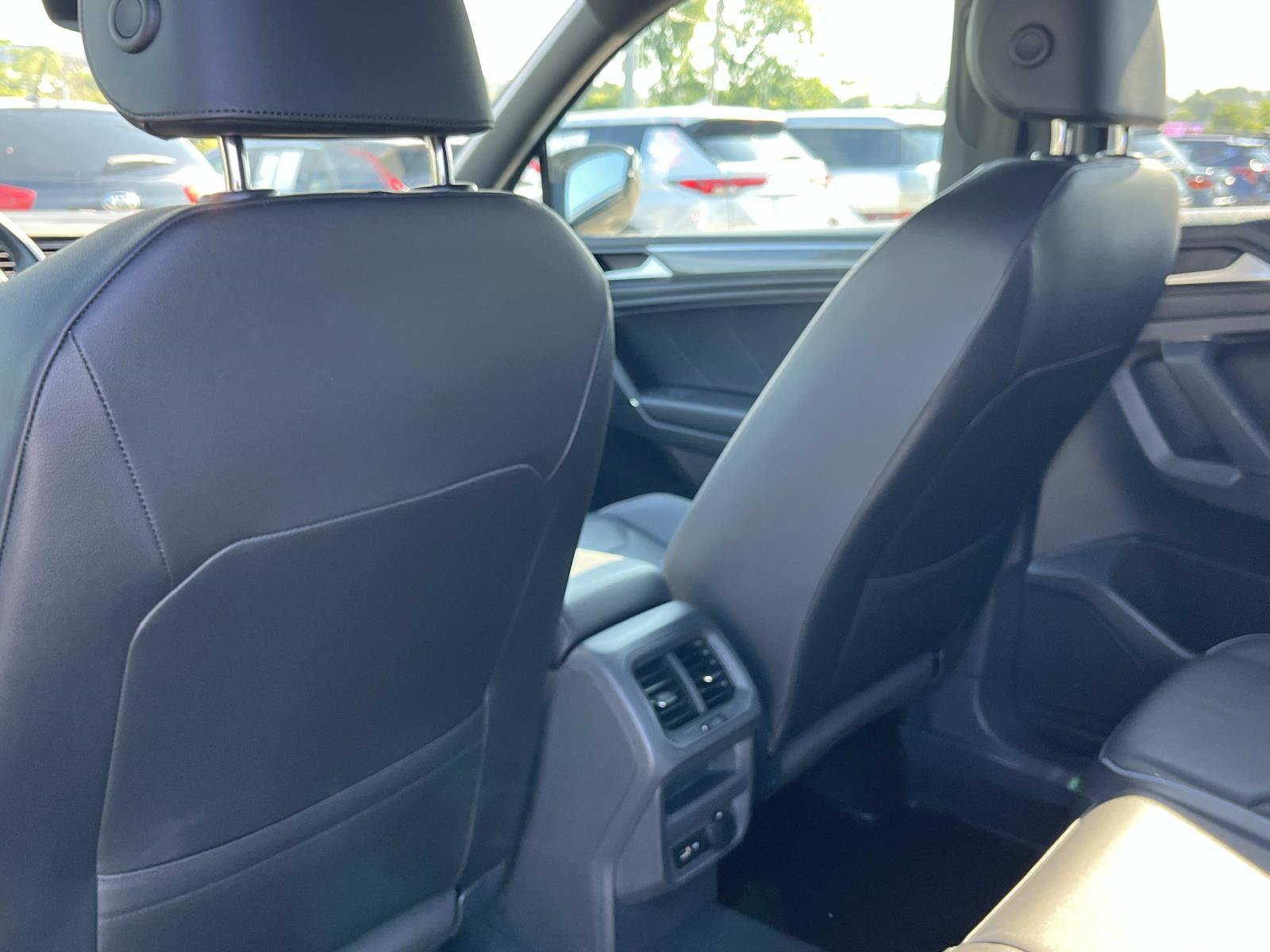 Used 2020 Volkswagen Tiguan SEL Premium R-Line AWD/4WD image 19