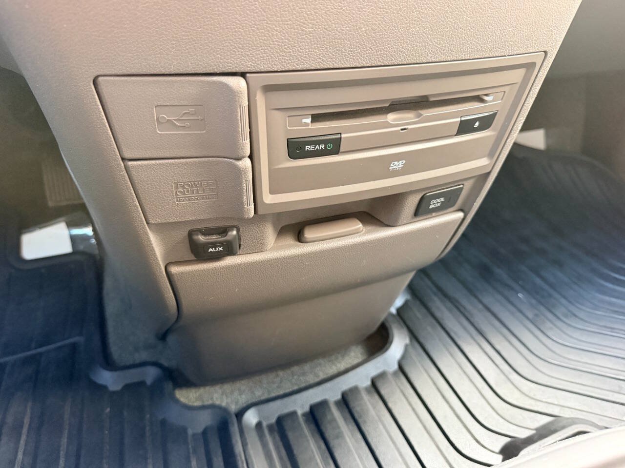 Used 2016 Honda Odyssey EX-L image 49