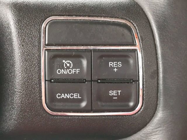 Used 2016 Jeep Wrangler Unlimited Sahara w/ Connectivity Group image 22