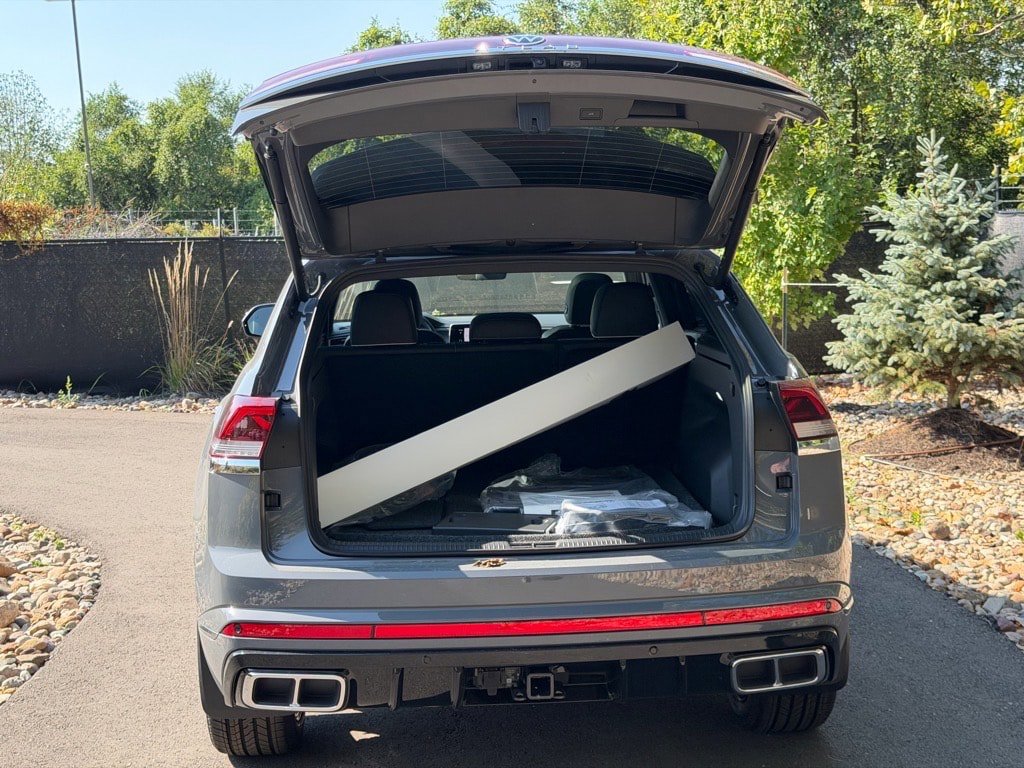 New 2026 Volkswagen Atlas Cross Sport SEL Premium R-Line image 17