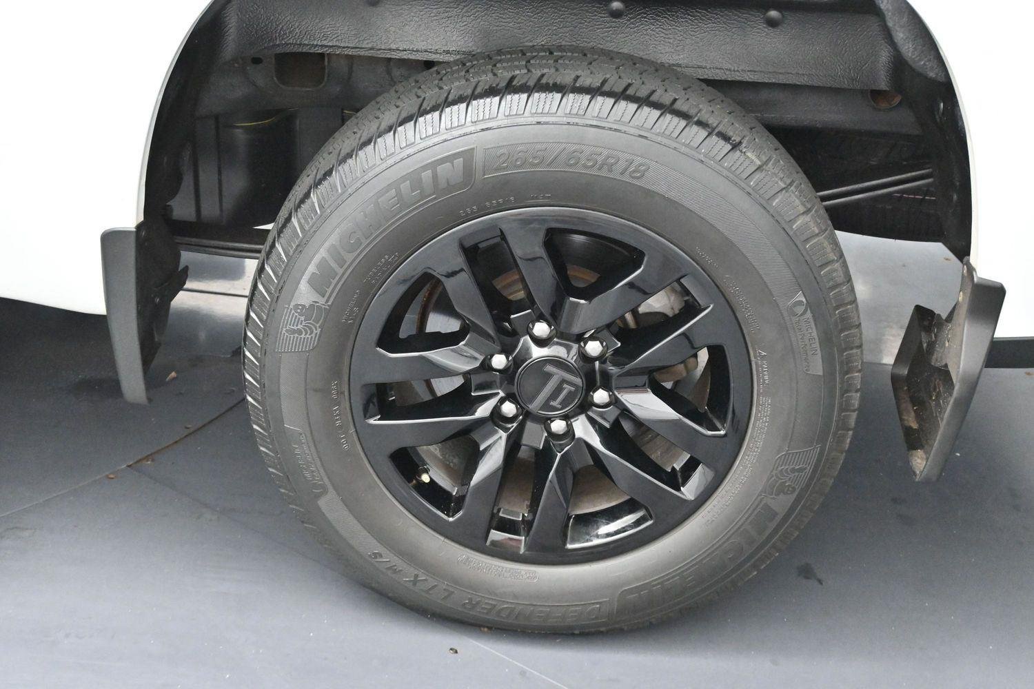 Used 2020 Chevrolet Silverado 1500 RST w/ All-Star Edition AWD/4WD image 35