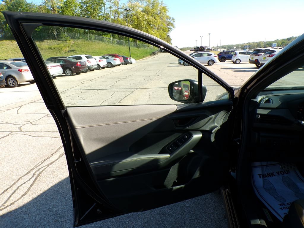 Used 2025 Subaru Crosstrek 2.5i Sport w/ Crosstrek Mirror Package AWD/4WD image 21