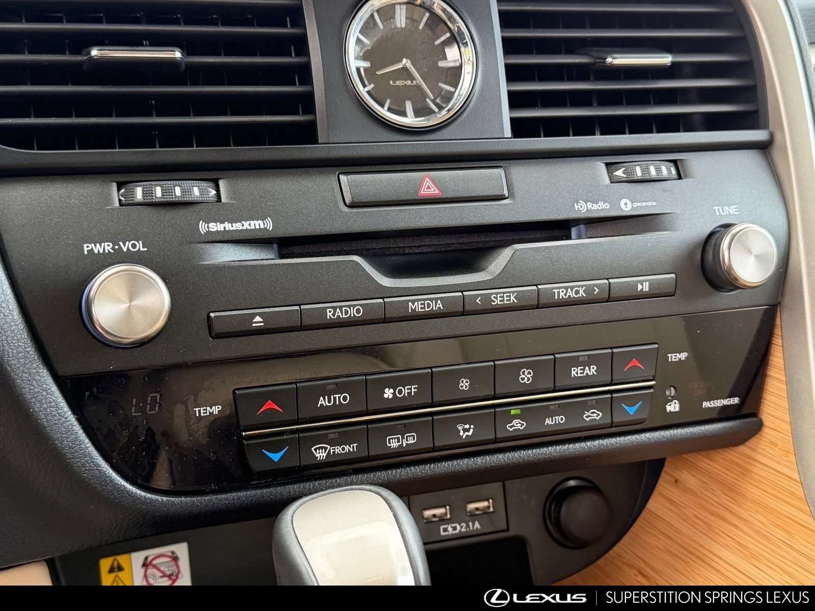 Certified 2022 Lexus RX 350L FWD w/ Premium Package image 24