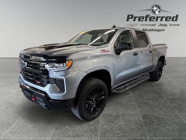 Used 2024 Chevrolet Silverado 1500 LT Trail Boss w/ Protection Package AWD/4WD image 10