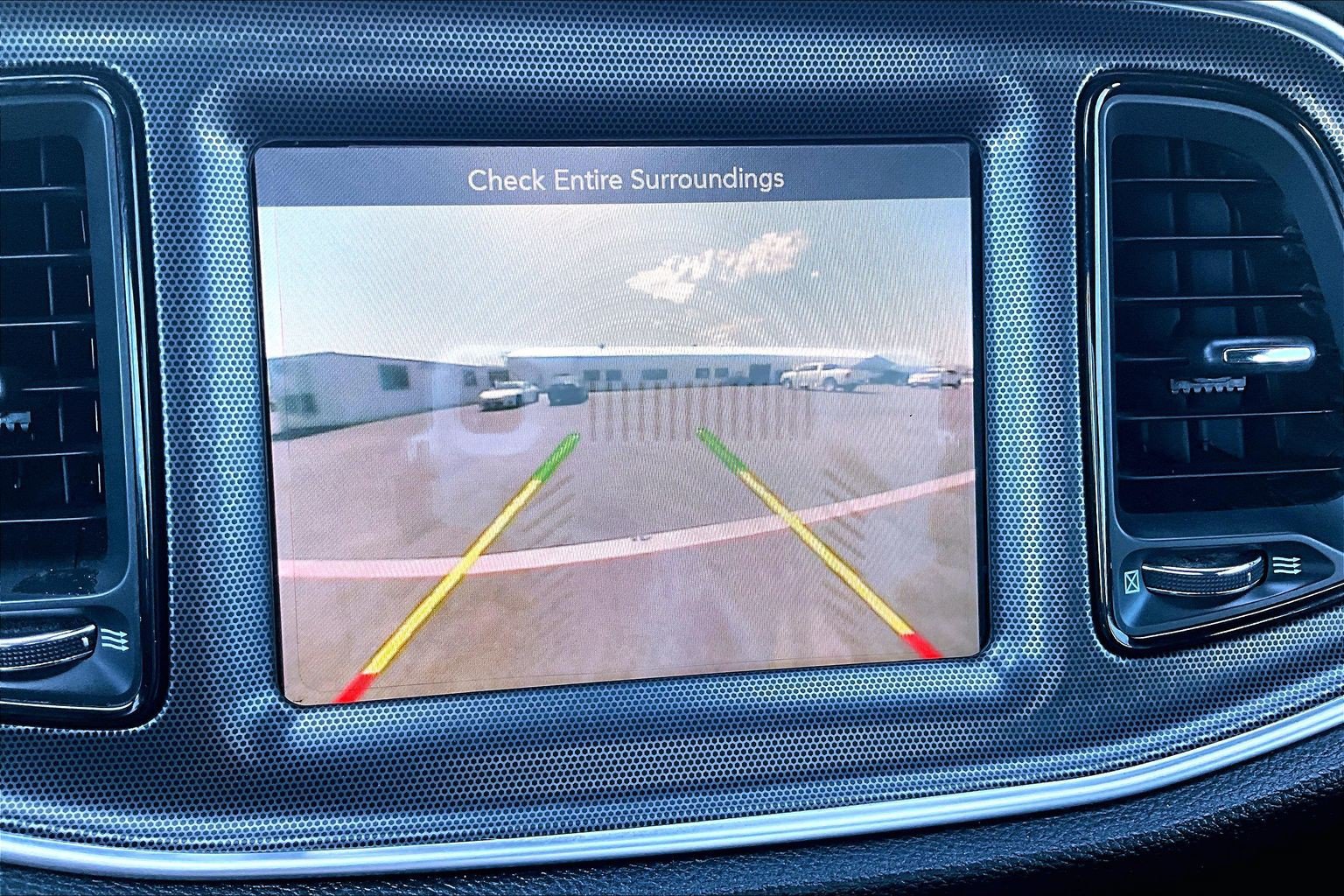 Used 2015 Dodge Challenger R/T Plus RWD image 21