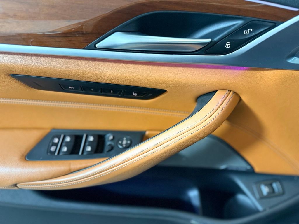 Used 2019 BMW M5 w/ Executive Package image 16