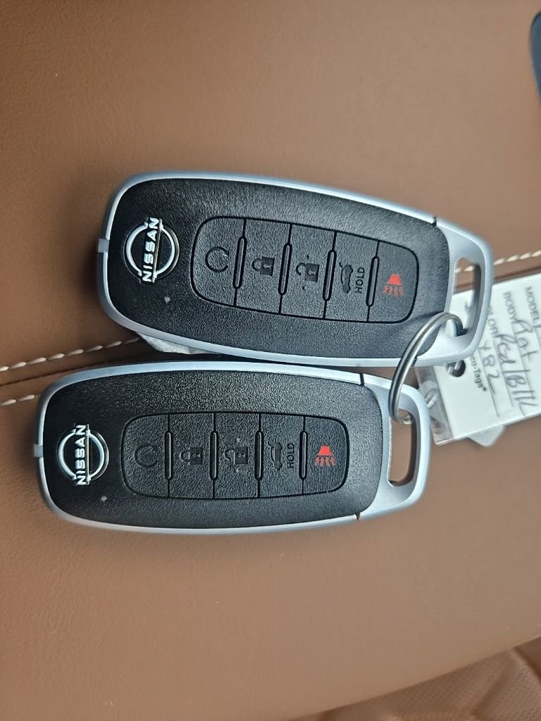 New 2026 Nissan Pathfinder Platinum image 48