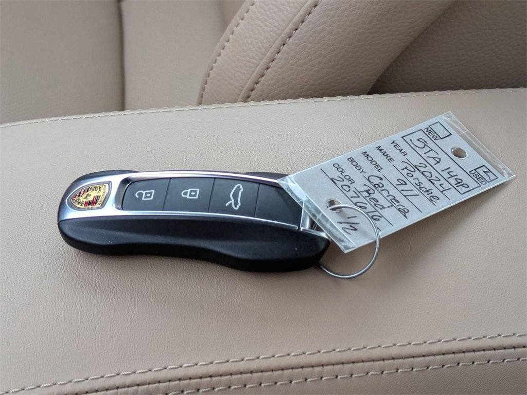 Used 2024 Porsche 911 Carrera w/ Premium Package image 34