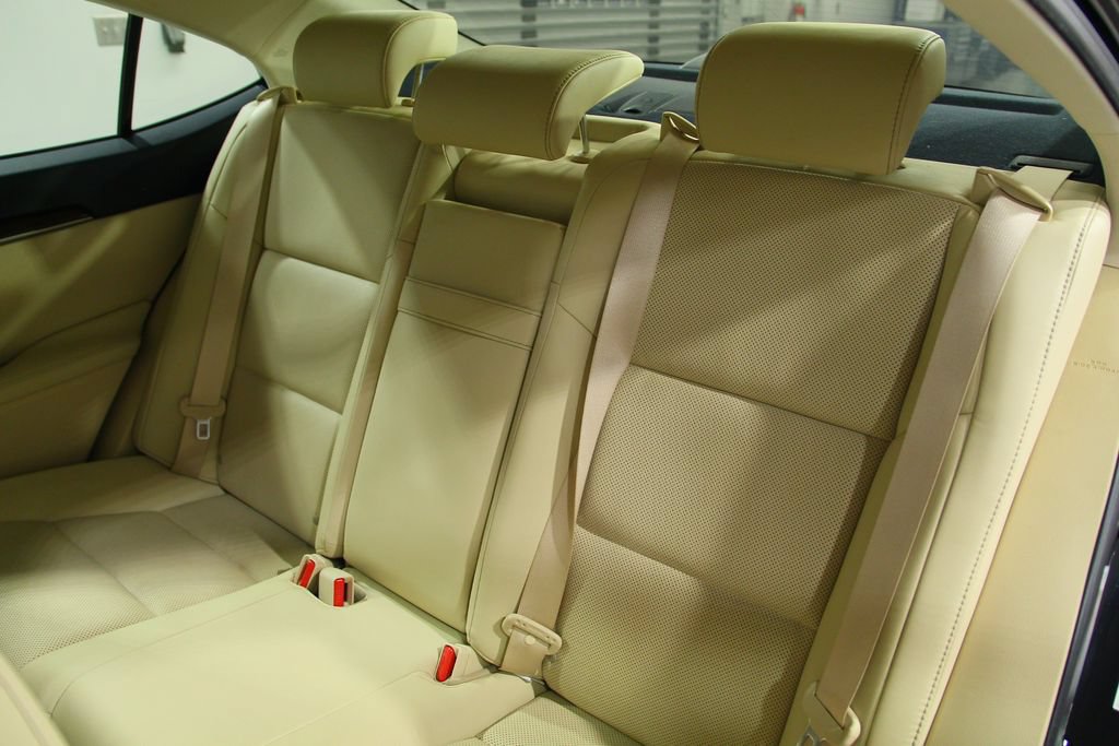 Used 2014 Lexus ES 350 w/ Premium Package FWD image 28