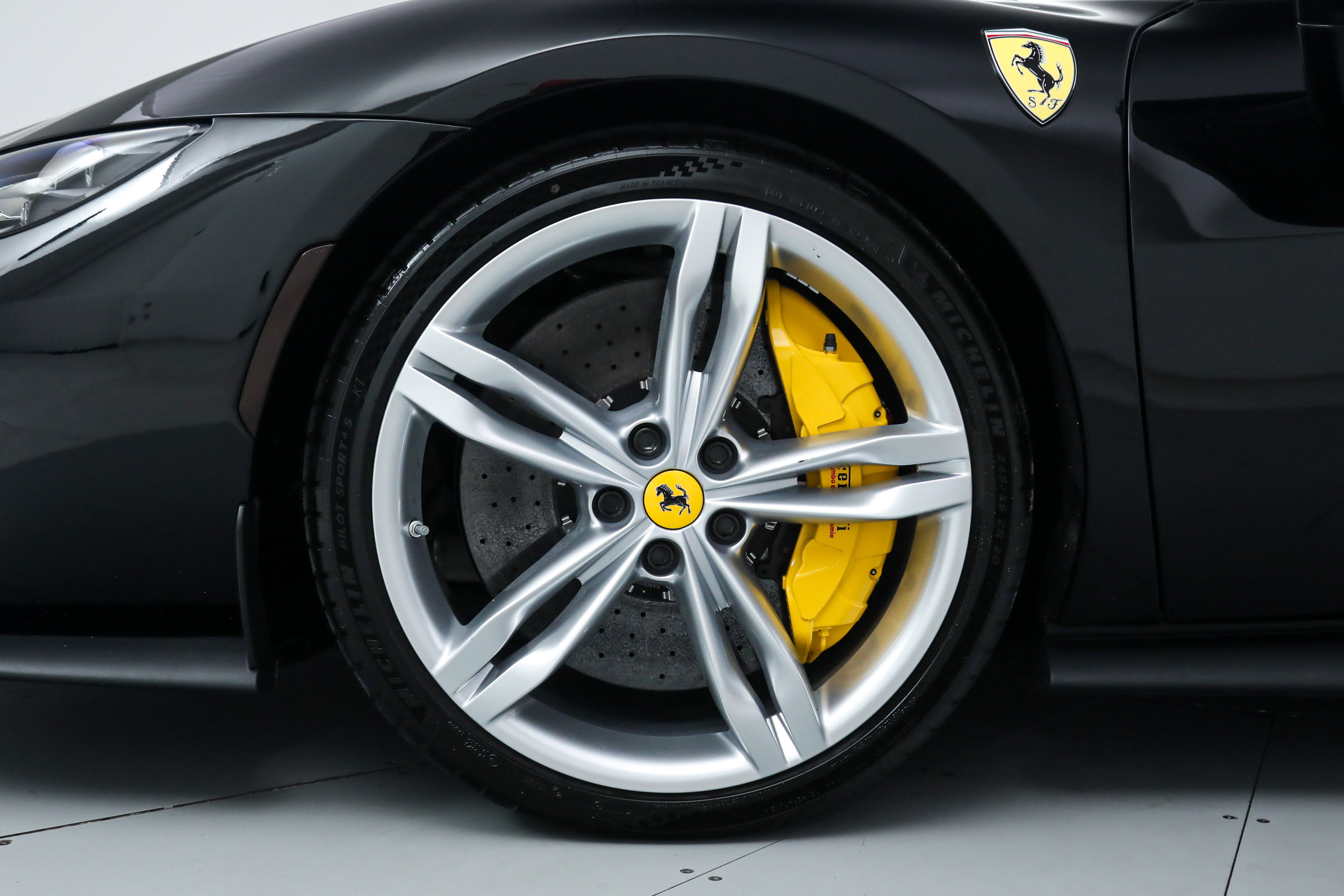 Certified 2023 Ferrari 296 GTB RWD image 39