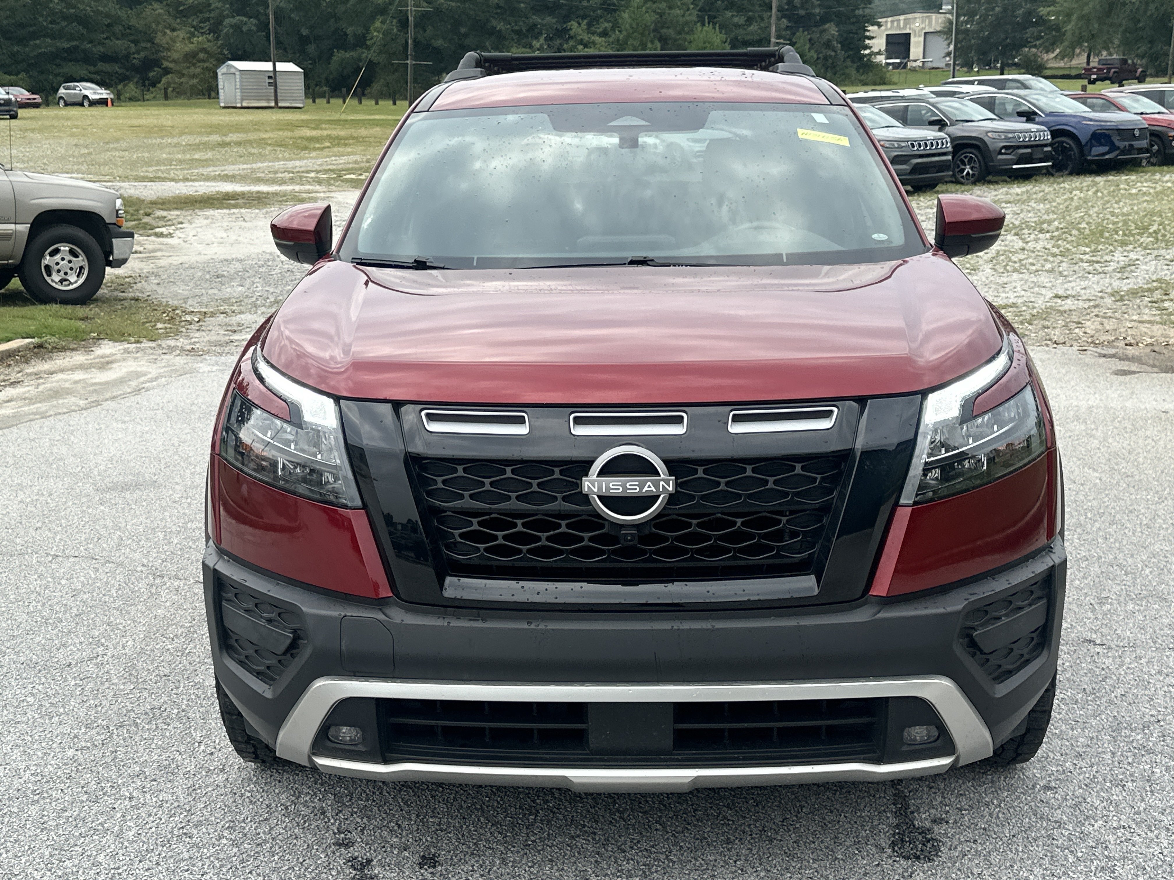 Used 2025 Nissan Pathfinder Rock Creek AWD/4WD image 2