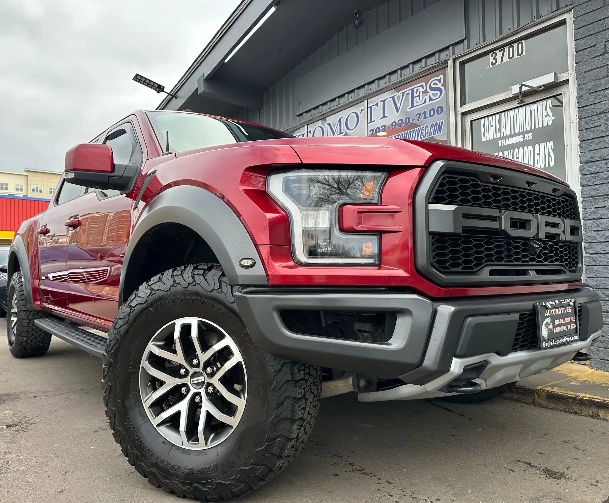 Used 2018 Ford F150 Raptor w/ Equipment Group 802A Luxury image 1