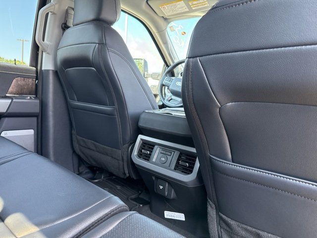 New 2025 Ford F350 Lariat w/ Lariat Ultimate Package image 19