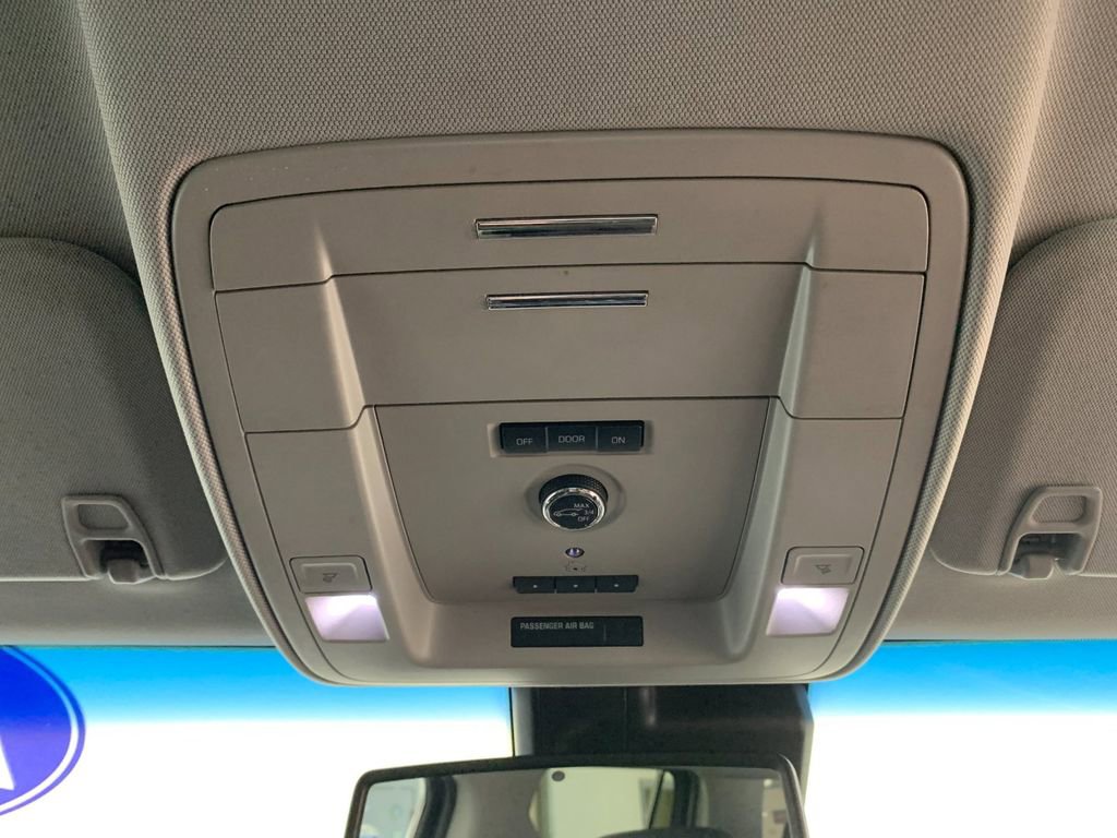 Used 2019 Chevrolet Tahoe LT image 29