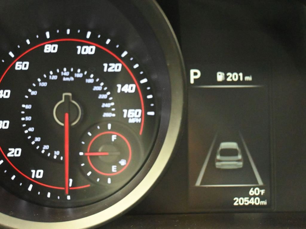 Certified 2023 Hyundai Elantra SEL image 16