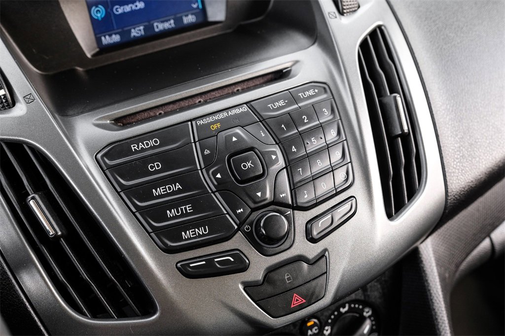 Used 2016 Ford Transit Connect XL image 19