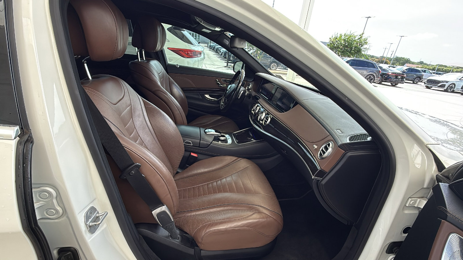 Used 2015 Mercedes-Benz S 550 Sedan image 27
