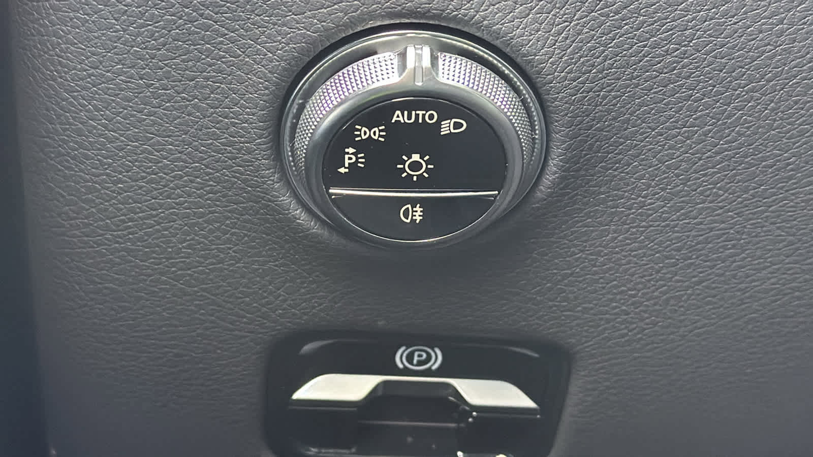 New 2026 Mercedes-Benz GLC 300 4MATIC image 18