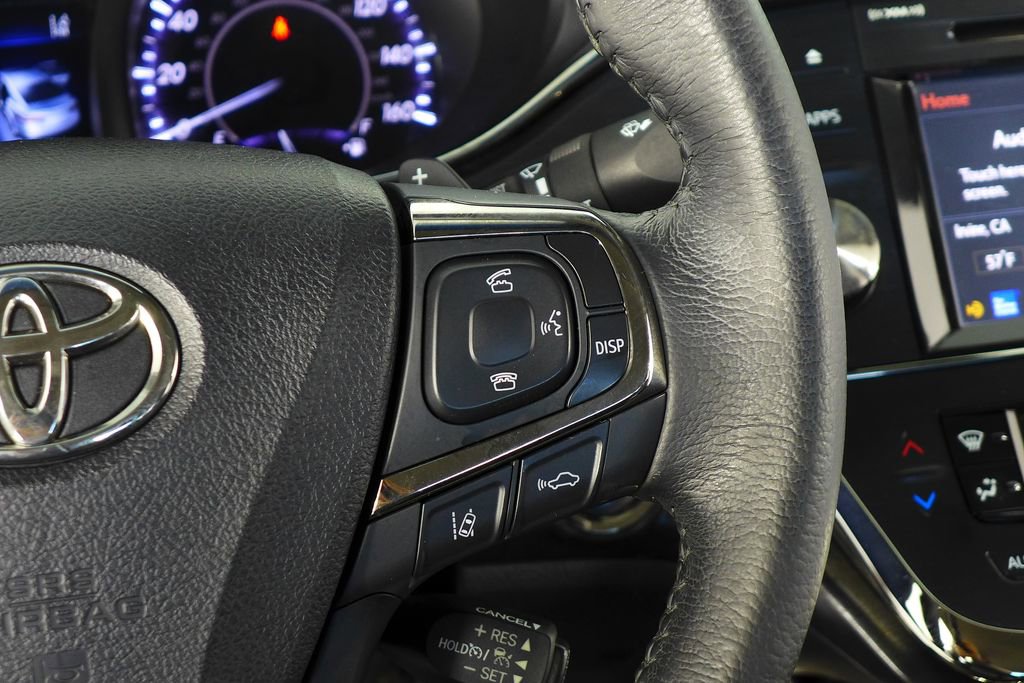 Used 2018 Toyota Avalon XLE w/ Preferred Accessory Package image 28