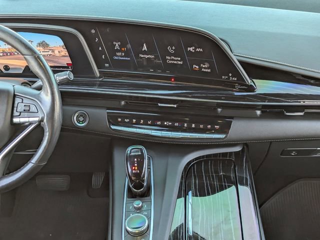 Used 2021 Cadillac Escalade Sport w/ Driver Assist Tech Package image 16