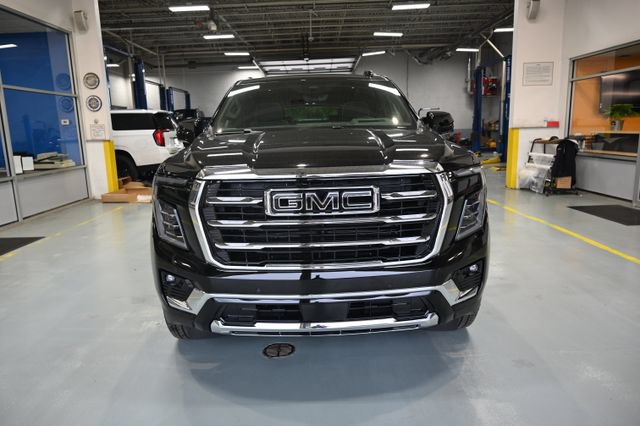New 2026 GMC Yukon XL Elevation w/ Elevation Premium Package AWD/4WD image 2