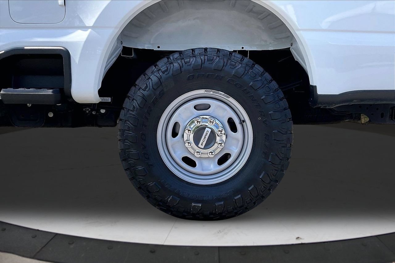 Used 2024 Ford F250 XL w/ XL Chrome Package AWD/4WD image 34