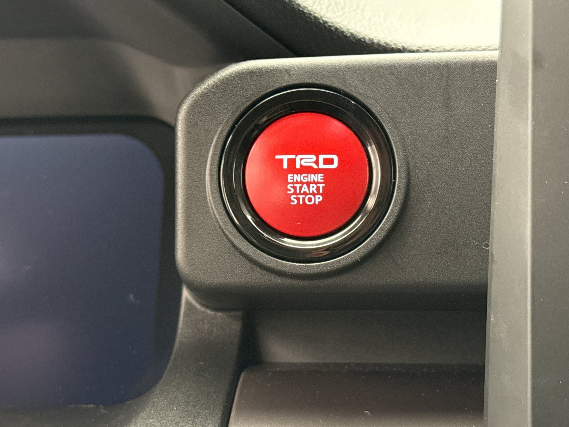 Used 2025 Toyota Tacoma TRD Off-Road AWD/4WD image 20
